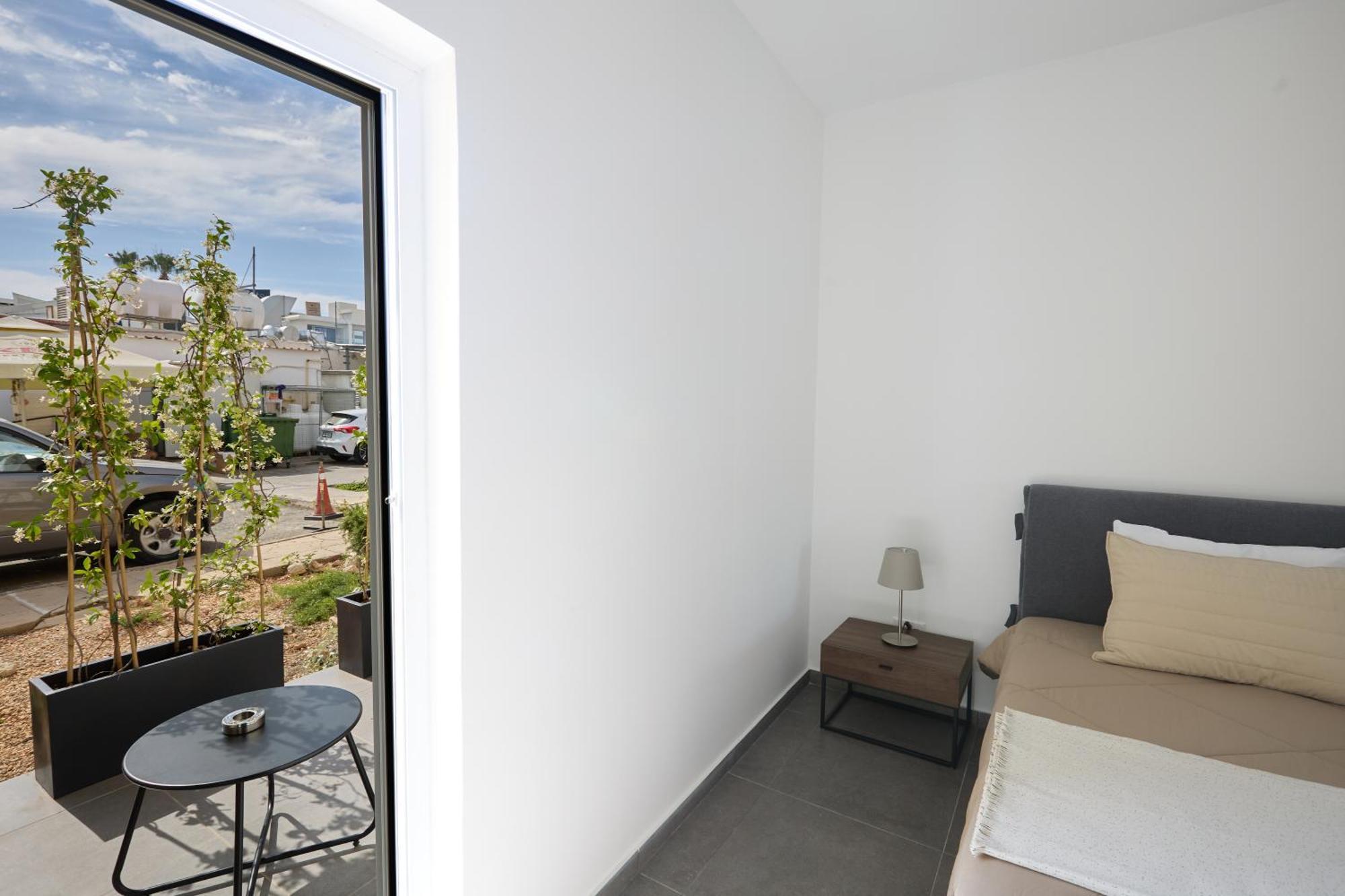 Adamandri - Prime Location Apartment *